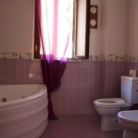 Lulu Villa *